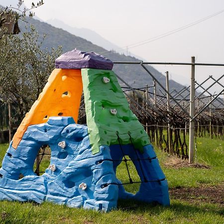 La Casa Nel Verde Arco Bagian luar foto